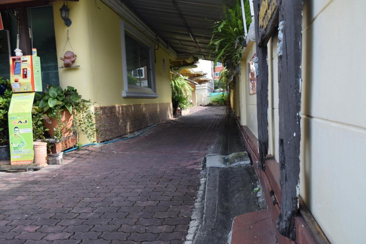 Benjaratch Boutique Apartment Bangkok Exterior foto